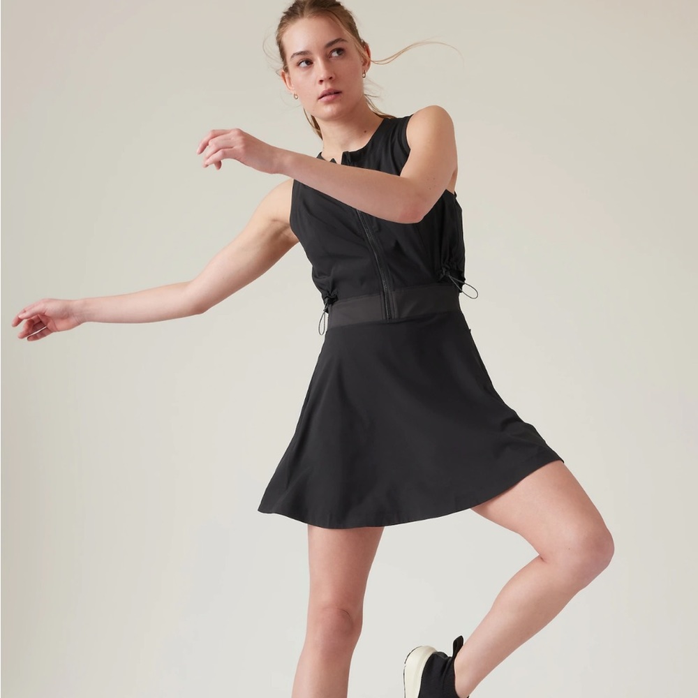 NWT ATHLETA venture out dress black size 10